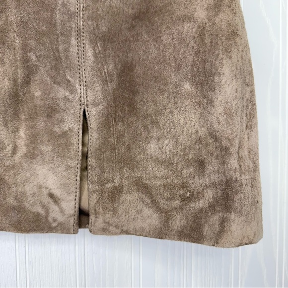 Blank NYC camel suede mini skirt size 30 - Picture 2 of 9
